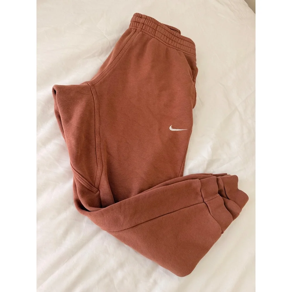 Nike Mens FJoggers Sweatpants XL Rust Brown Embroidered Swoosh Logo